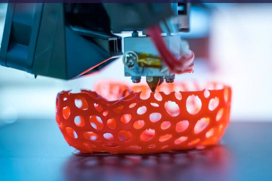 Jak zmodyfikować drukarkę 3D, aby produkować spersonalizowaną żywność lub ceramikę?