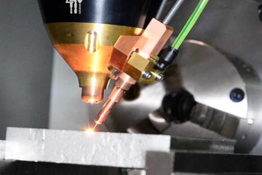 Neues Drahtvorschubsystem für laserbasierten 3D-Druck