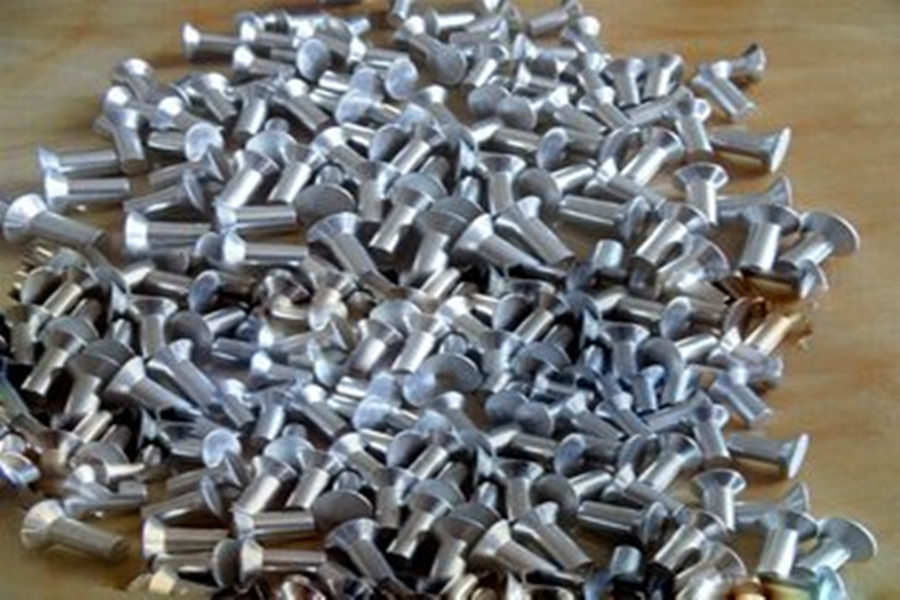 Трговинска трења утичу на краткорочни извоз алуминијума