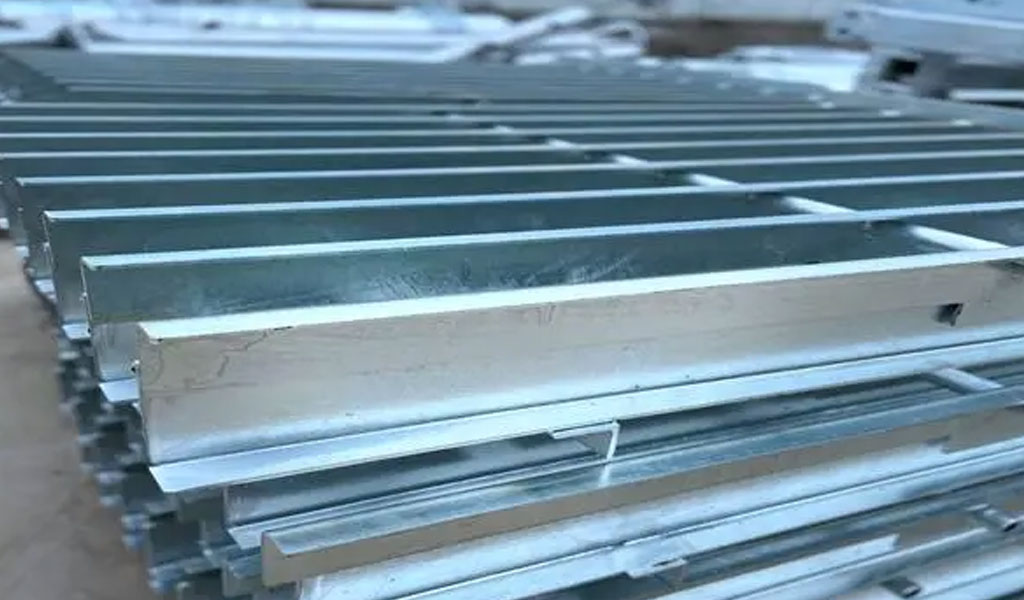 How Hot Dip Galvanizing Protects Steel 