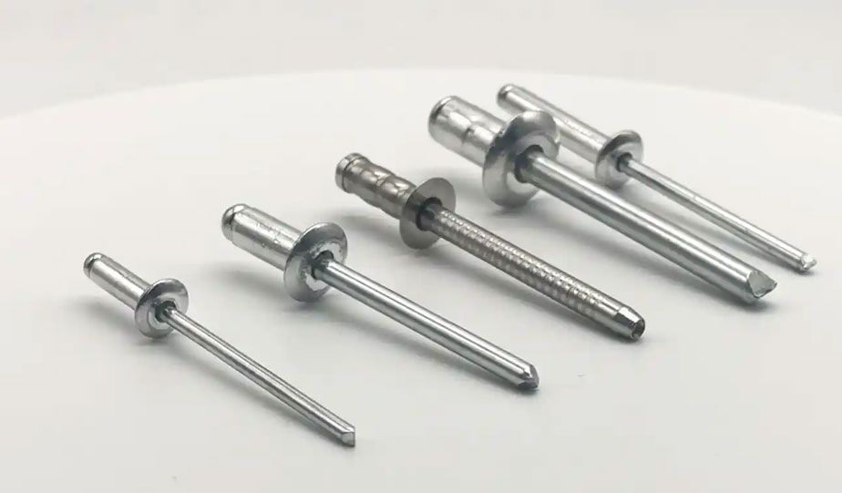 Pocket Heat Screws for 12-Inch Material An Overview